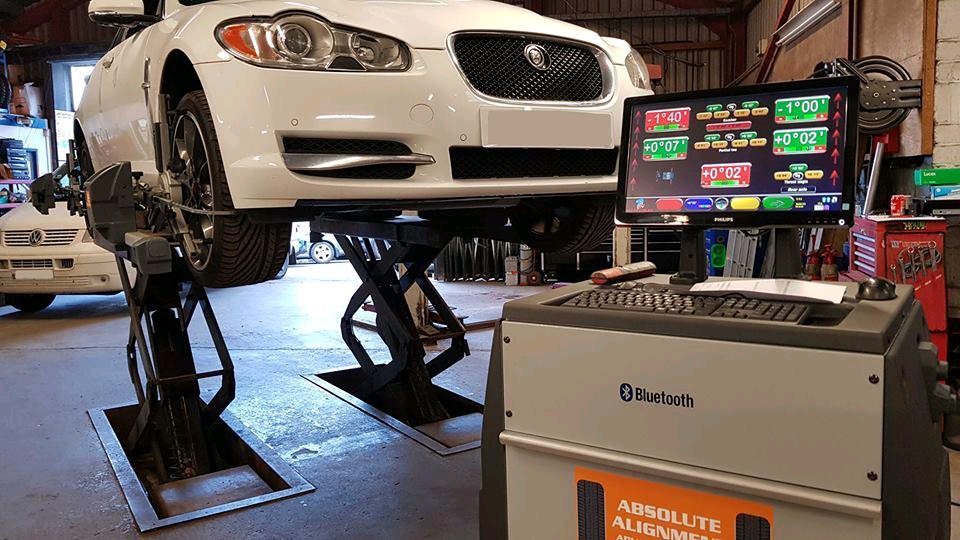 Absolute Alignment provides wheel alignment equipment for workshops throughout the UK
